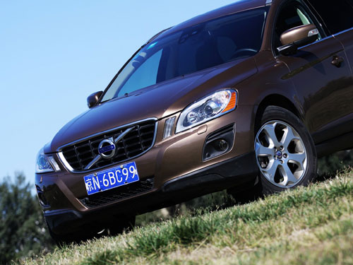 横菜登场 试驾沃尔沃XC60（体验篇）