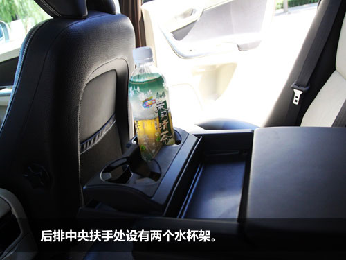 横菜登场 试驾沃尔沃XC60（体验篇）